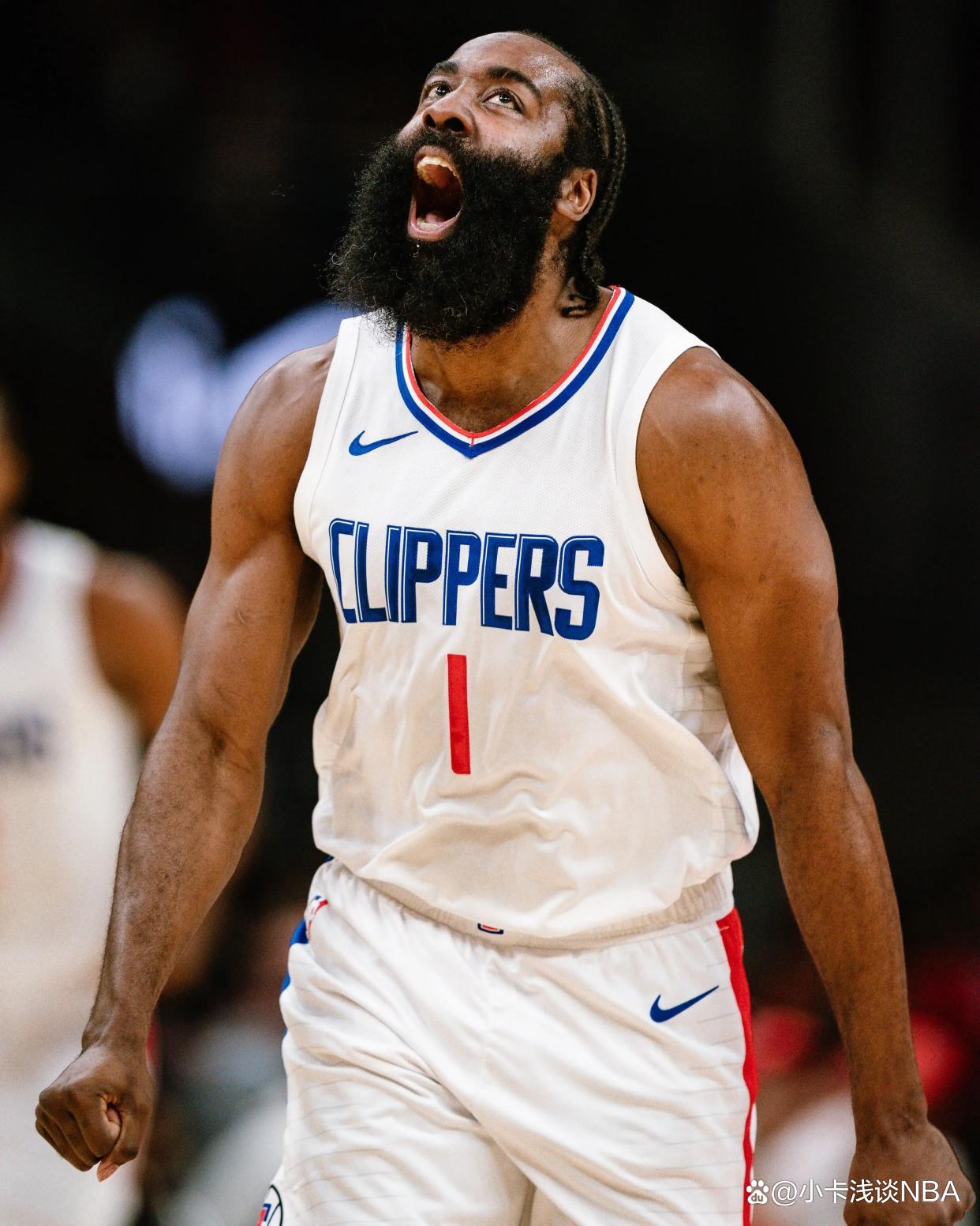 哈登重返赛场，持续失利首场状态出色，切尔西观众沸腾！